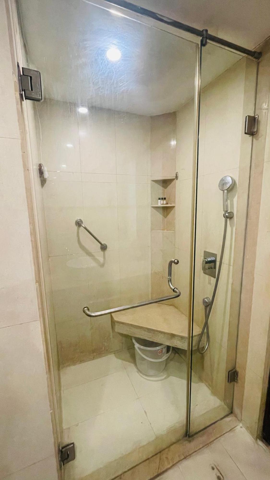 Saltstayz Select - Malcha & Chankyapuri Yeni Delhi Dış mekan fotoğraf